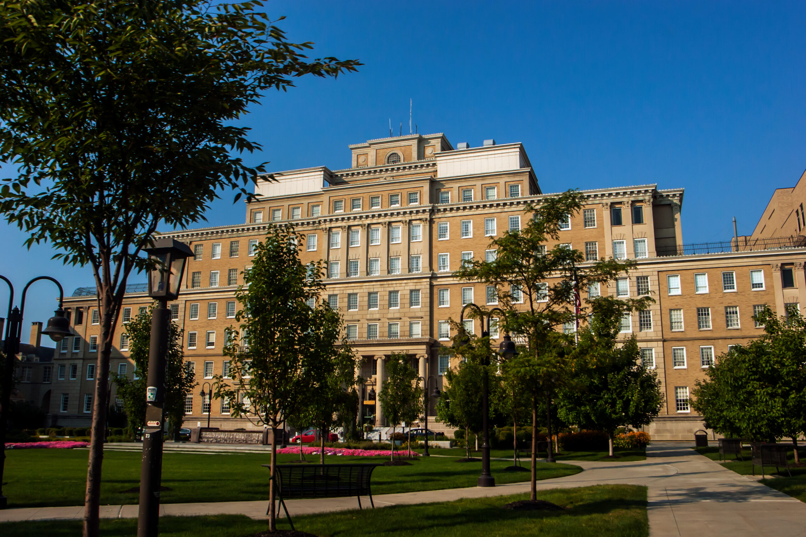 01-08-2007,Â,03:38:46,,A,Landmark,,University,Hospitals,Of,Cleaveland.,Cleveland.